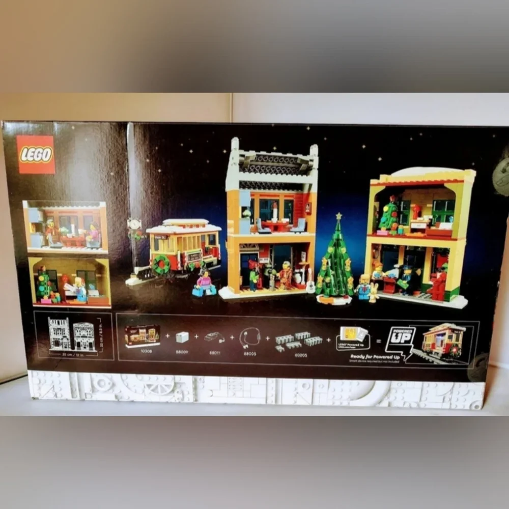 Lego 10308 Holiday Main Street Winter Village Collection NWT Building Toy Set
